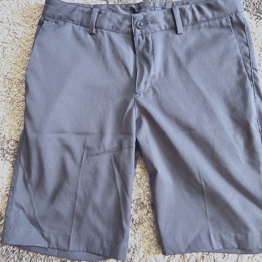 Nike golf shorts, youth boys size medium
